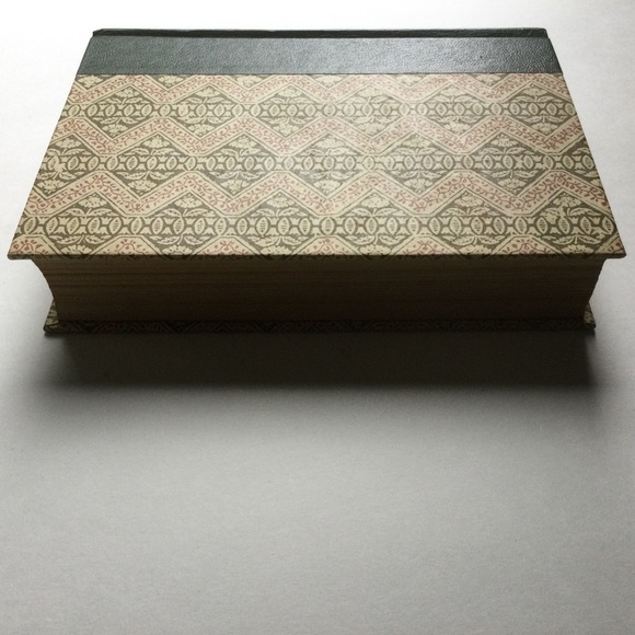 Vintage 1974 Reader’s Digest Condensed Book - Picture 4 of 8